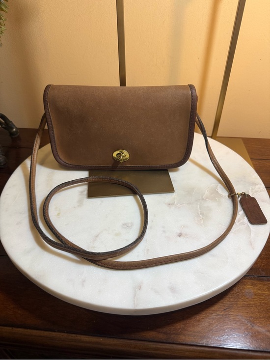 Coach Handbags - Coach vintage NYC Tabac Dinky